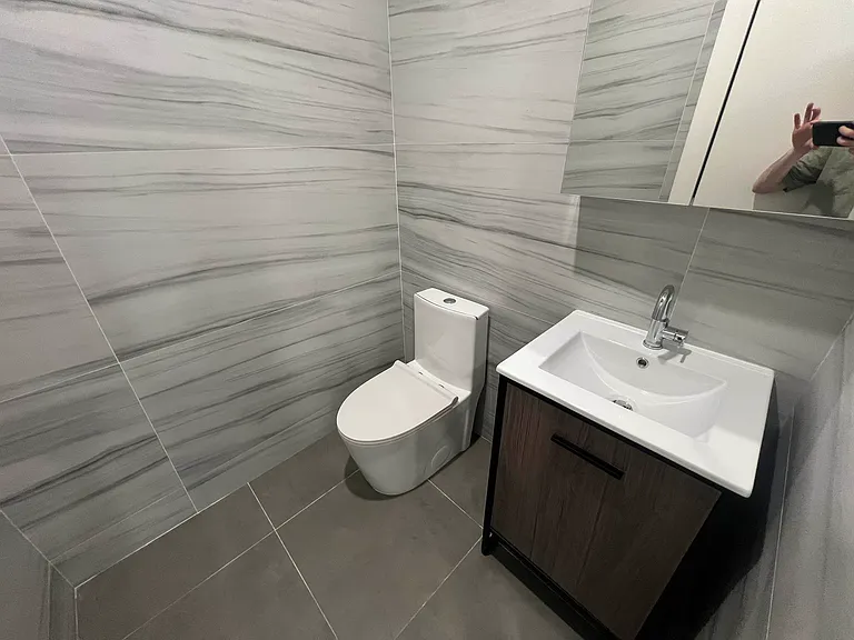 2909 Avenue D #4B — Photo 5