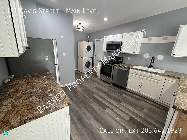 191 Davis St — Photo 7