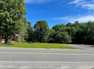 35 Depot St, Chester, VT 05143