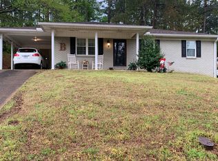 800 White Cir, Grenada, MS 38901