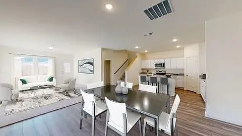 2015 Hancock Cir — Photo 4