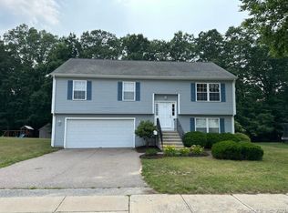 146 Ridgewood Rd, Willimantic, CT 06226