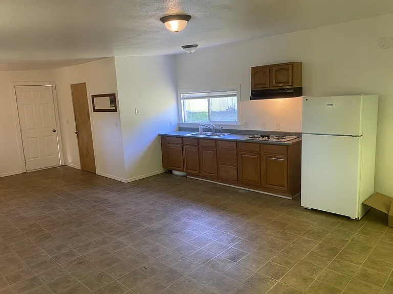 1322 S Montesano St #2ADU — Photo 9