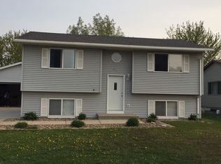 912 3rd St NW, Byron, MN 55920