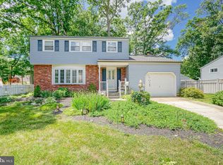 1617 Red Oak Rd, Williamstown, NJ 08094