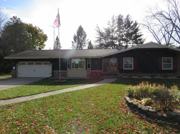 405 Walnut Street, Beaver Dam, WI 53916