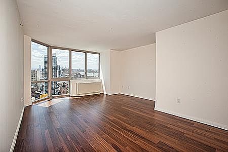 1st image of 561 10th Ave APT 8H
