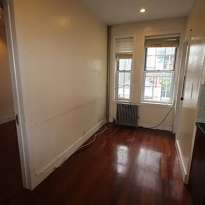 Rented by Nooklyn NYC LLC | media 38