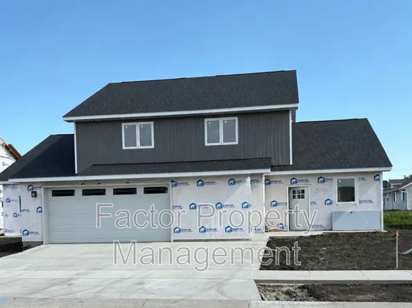 3108 Noble Dr, Mankato, MN 56001