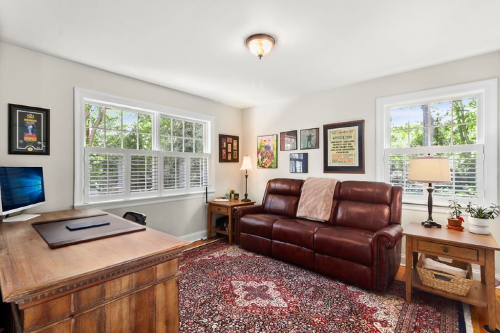  Office/TV room, possible 4th bedroom