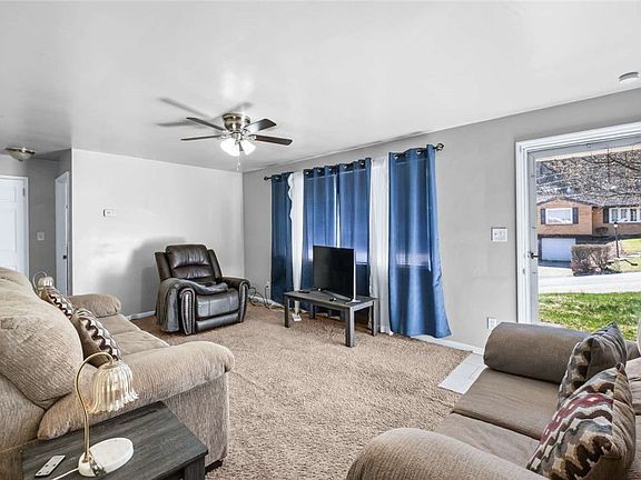 4th image of 231 Webster Dr