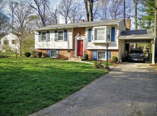 124 Woodland Rd, Gaithersburg, MD 20877