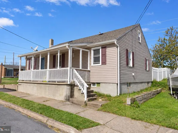 163 State St, Middletown, PA 17057