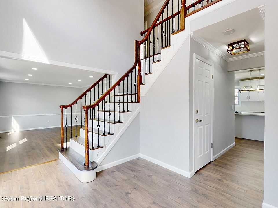 47 Manor Drive, Marlboro, NJ 07746 Zillow