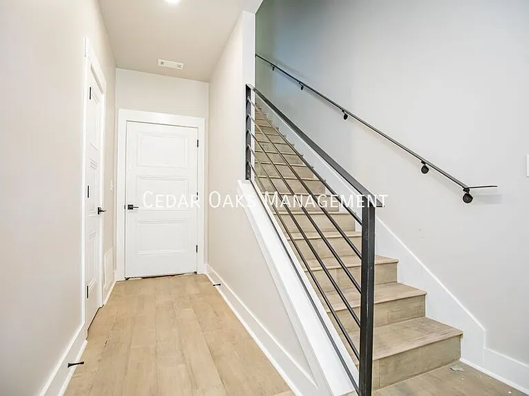 116 E Mountain St #116 — Photo 5