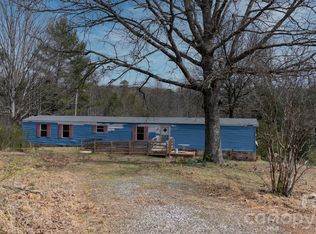 5624 R & R Farm Rd, Connelly Springs, NC 28612