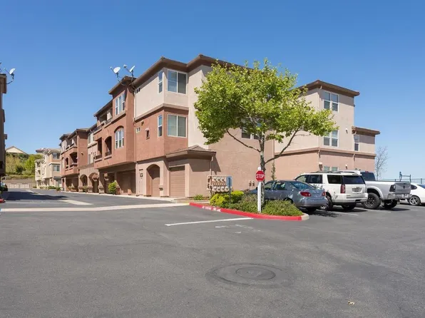 400 Moon Cir Unit 428, Folsom, CA 95630