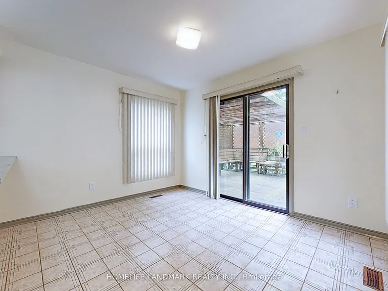 69 Windrush Trl — Photo 12
