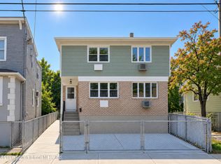 433 Hanover Ave, Staten Island, NY 10304