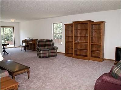 4th image of 8476 Payson Dr
