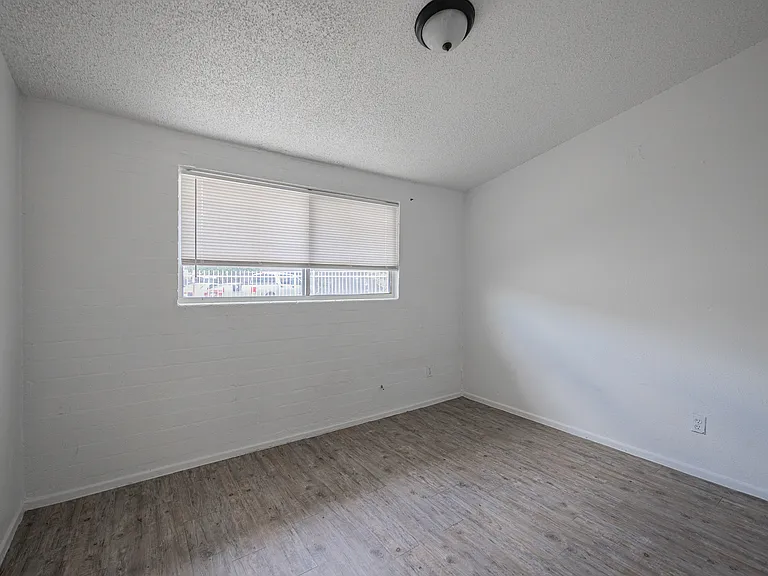 2115 W Devonshire Ave, Phoenix Az — Photo 42