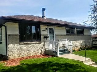 1930 W Wood Ave, Milwaukee, WI 53221