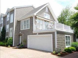 114 67th St, Virginia Beach, VA 23451