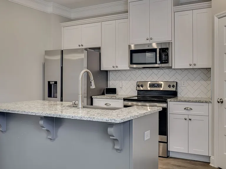 410 Matthew Ln #20 — Photo 22