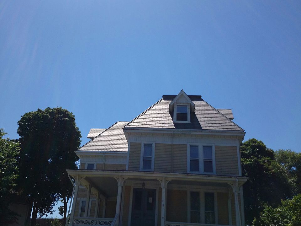 2nd image of 18 Mather St