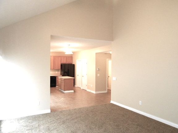 5th image of 7101 Winterbek Ave