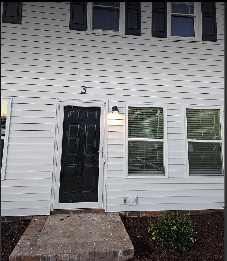 3610 Chase Rd — Photo 2