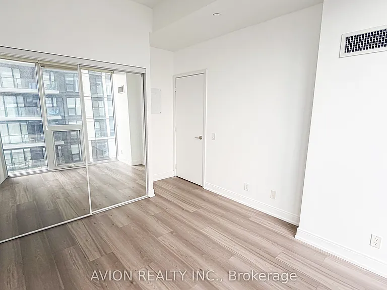 181 Dundas St E #2501 — Photo 10