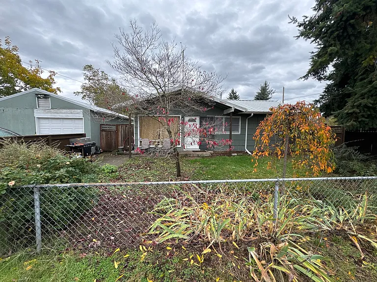 5530 SE 99th Ave — Photo 1