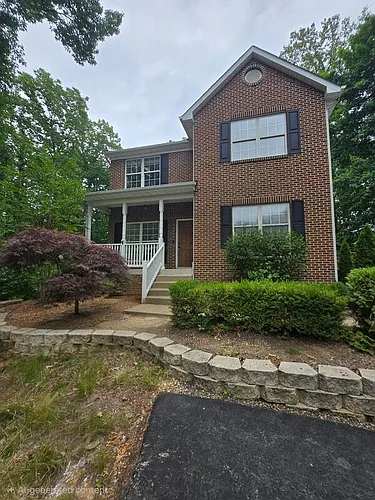 9823 Gunston Hall Rd Photo 1