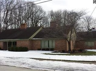 18839 N Valley Dr, Fairview Park, OH 44126