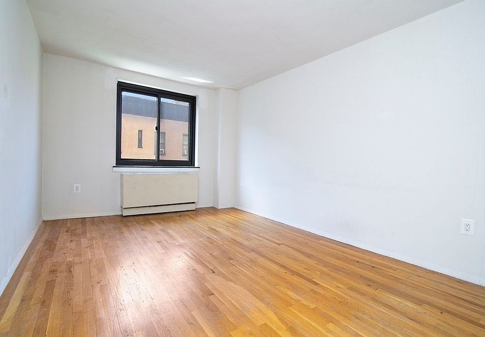 2nd image of 284 Mott St APT 6O
