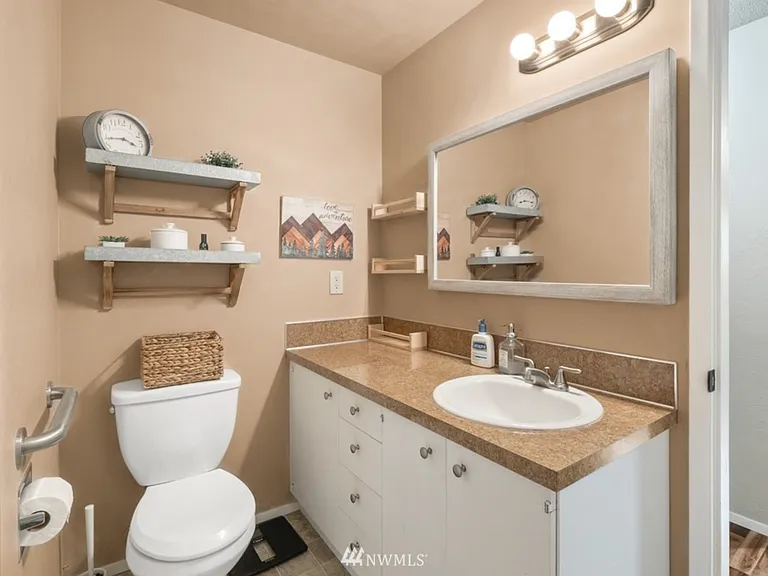 6921 5th Ct SE — Photo 5