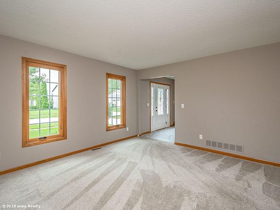 3rd image of 1225 66th St
