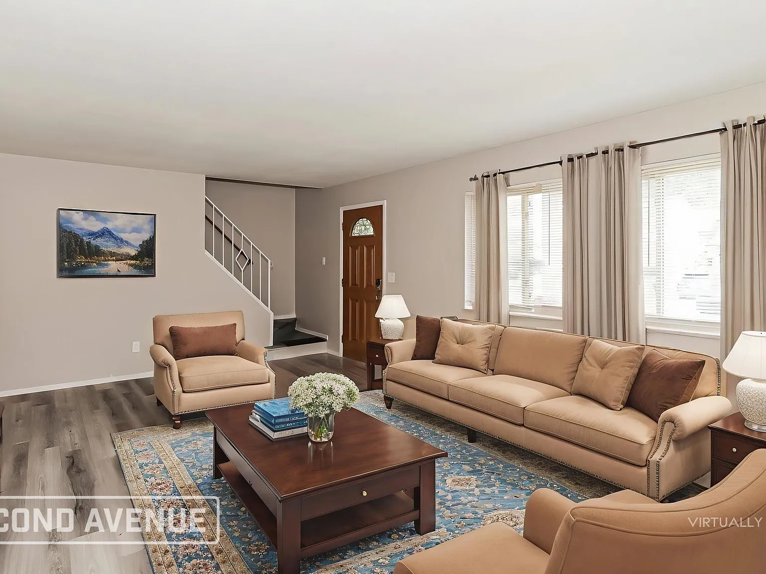 5 bed, 1.5 bath, 1810 sqft, $2,095 — Photo 2
