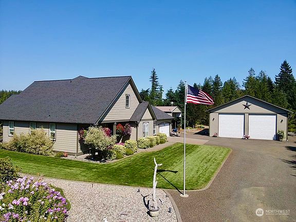 2nd image of 151 W Husky Lane