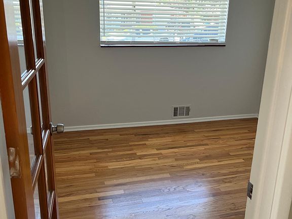 5th image of 2784 S Zurich Ct