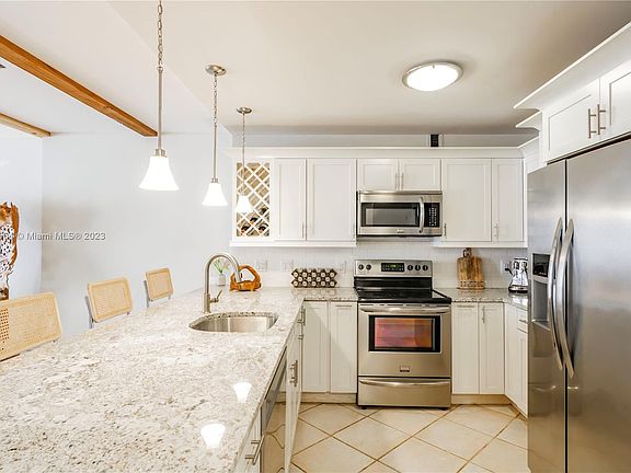 5th image of 5700 Collins Ave APT 12M