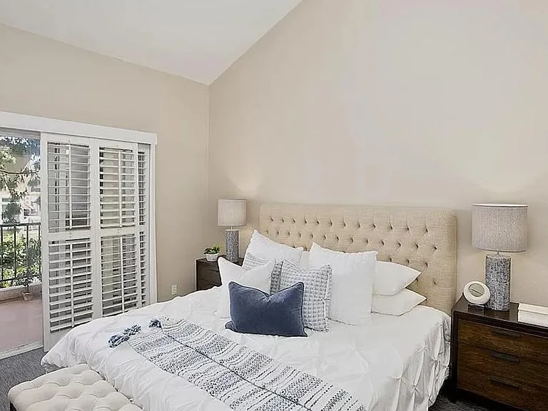 7225 Calabria Ct #91 — Photo 3