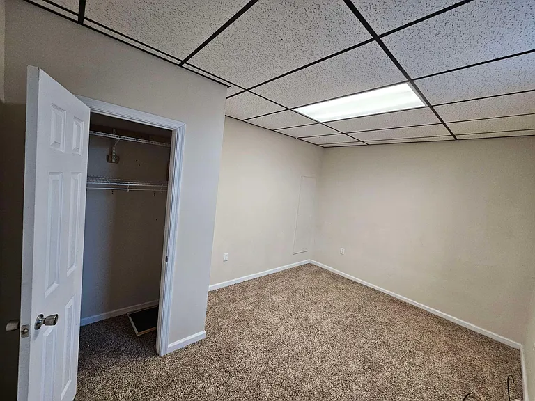 8 S York St #6 — Photo 7