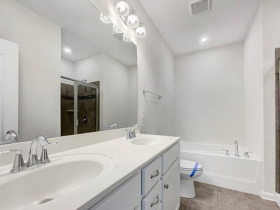5th image of 3335 Hamberton Cir