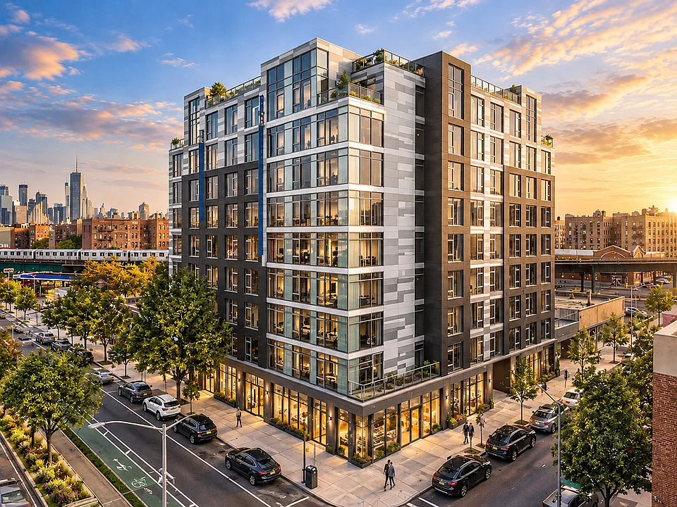 50-11 Qns Blvd #702