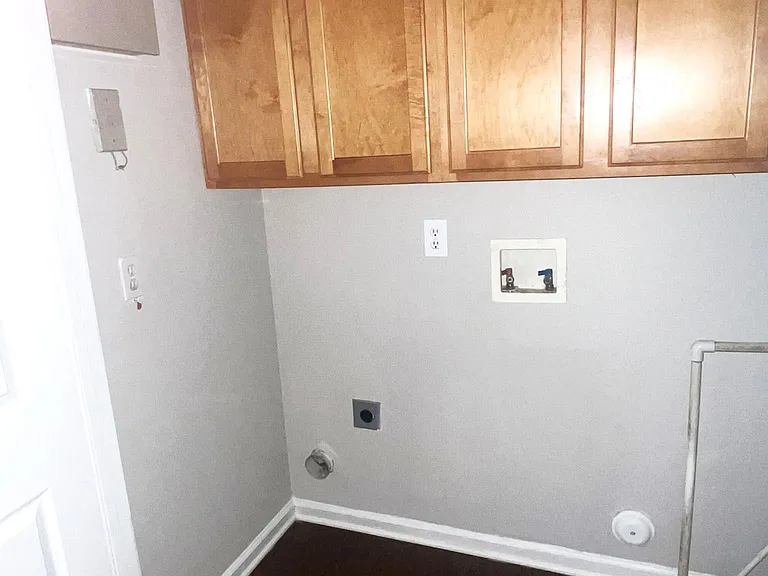 3716 Cotswold Ave #C — Photo 9