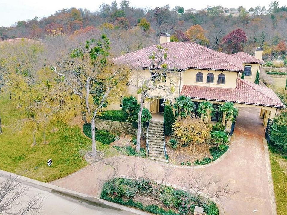 1st image of 9441 Sagrada Park