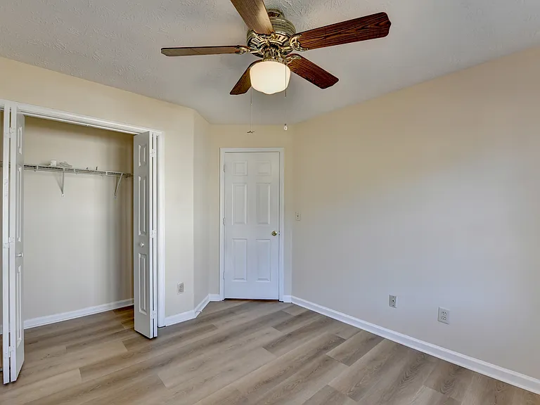3945 Genoa Ct — Photo 36