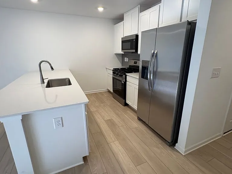 19 Napier Ct — Photo 6